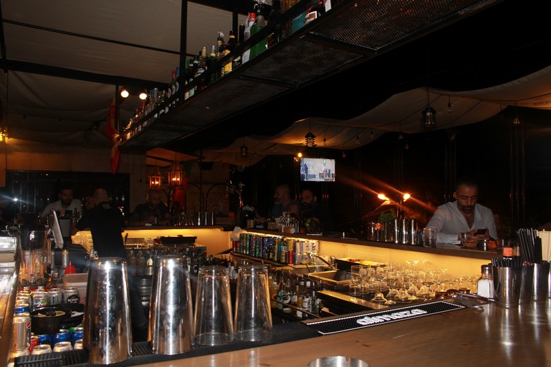 Oriental Thursday at Bar 35 Broumana